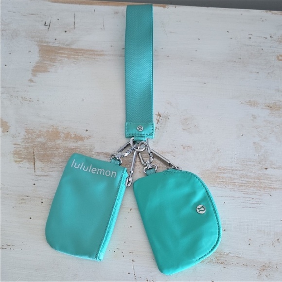 Lululemon Dual Pouch Wristlet - Picture 2 of 7